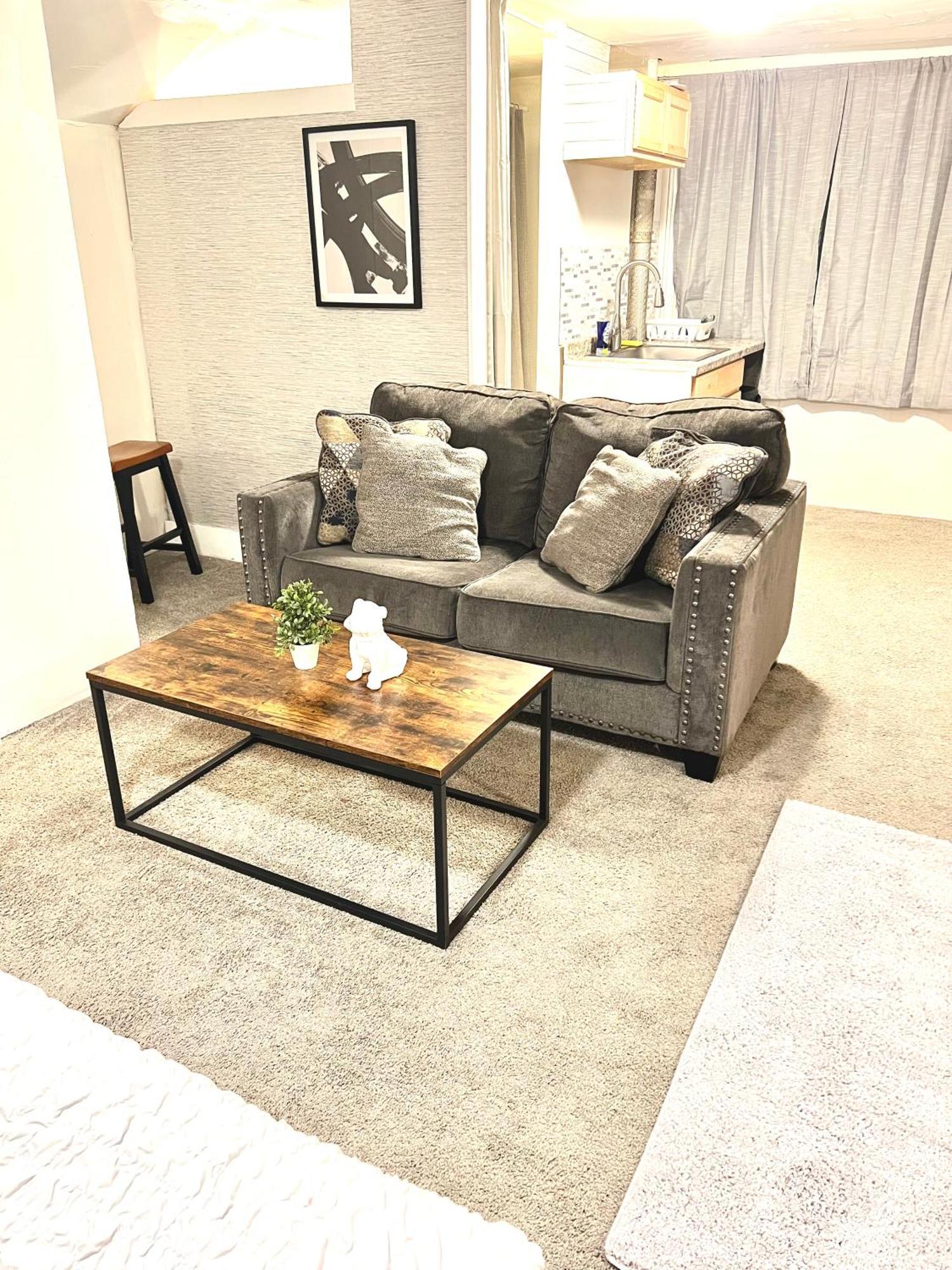 Two Bedroom Villa Studio With Fireplace & Living Room Detroit Eksteriør billede